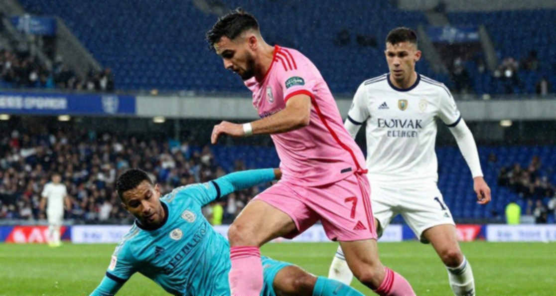 Bosphorus Không Trăng: Hüseyin Özkök, Galatasaray - Fenerbahçe và Lời Tiên Tri Được Đóng Gói Sẵn