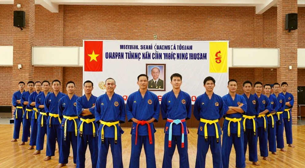 Thông Báo Về Phân Tích Chiến Thuật Và Bối Cảnh Thiếu Thông Tin Trong Bài Viết Thể Thao